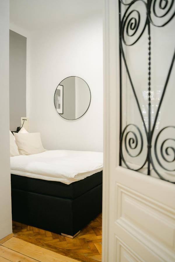Cozy Apt Perfect For 4-6 Tv Metro Self-Checkin Vienna Esterno foto
